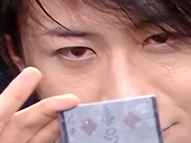 php轮回移位技巧_技能宅视角下的魔术揭秘刘谦的两个半张牌吻合魔术