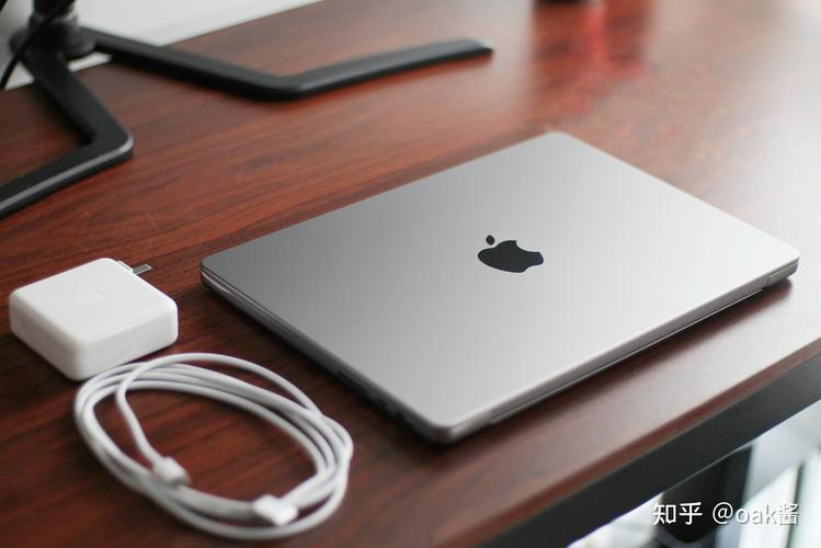 php数组驱虫技巧_微软 Surface Book 2恰是苹果 Macbook Pro 要努力活成的样子