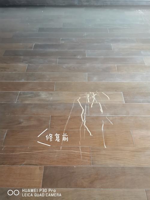 php地板除技巧_分享翻新实木地板精确的方法可节省装修费用