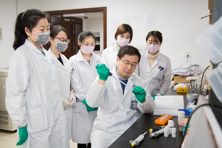 直肠PhP手术技巧_柳叶刀颠覆肠道手术前真的不需要清肠吗