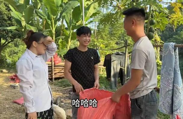 PHP小潘技巧_小舅子和弟妹离婚了网友直言学学小潘处理老丈人问题