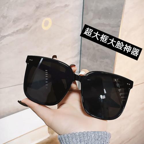 php潮牌墨镜技巧_明星潮人都爱戴这10个有型的眼镜品牌