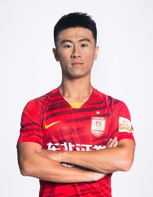 厦门PHP曾小将技巧_从青训落选到最强新人王 科蜜久诚输比赛后自罚走回俱乐部